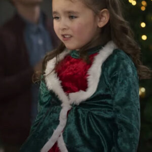 The Picture Of Christmas 2021 Mila Jones Coat